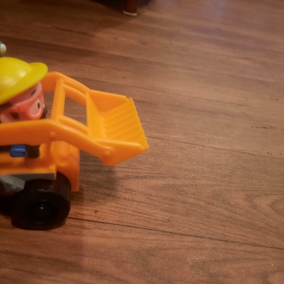 SOLD  Blippi Vehicles & 1 Blippi Figure - Picture 5 of 7
